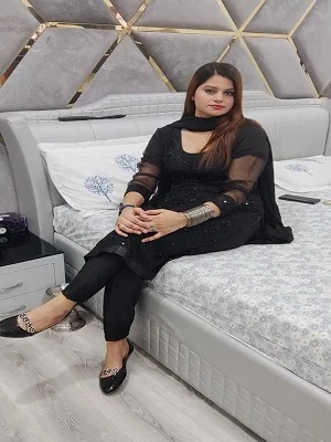 Call Girl in Sehore